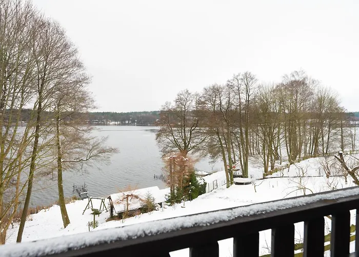 Dom Na Skarpie - Z Kominkiem Dabrowka (Koscierzyna)