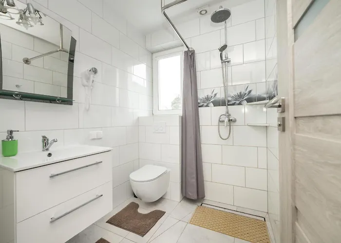 Dom Na Skarpie - Z Kominkiem Semesterbostad *