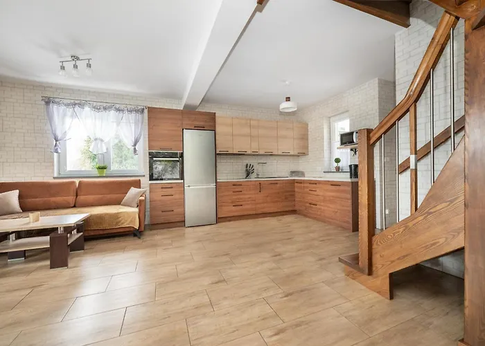 Semesterbostad Dom Na Skarpie - Z Kominkiem *