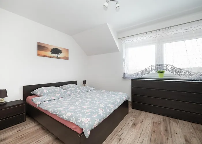 Dom Na Skarpie - Z Kominkiem Semesterbostad