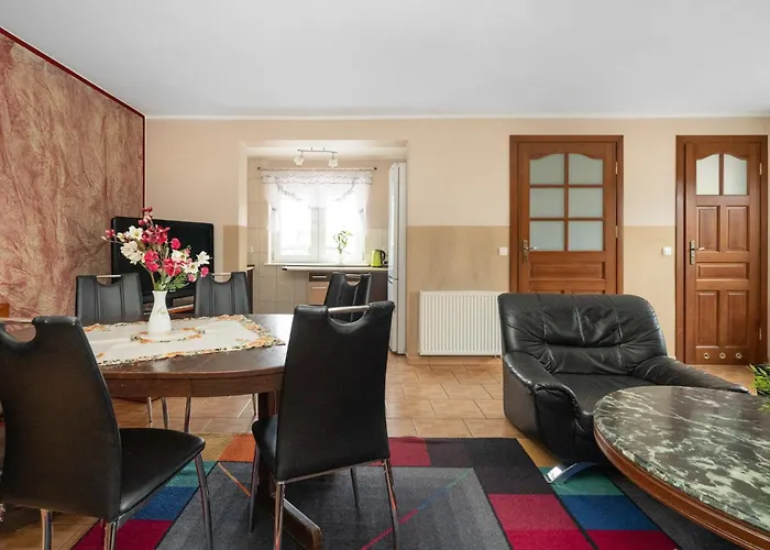 Semesterbostad Dom Na Skarpie - Z Kominkiem *